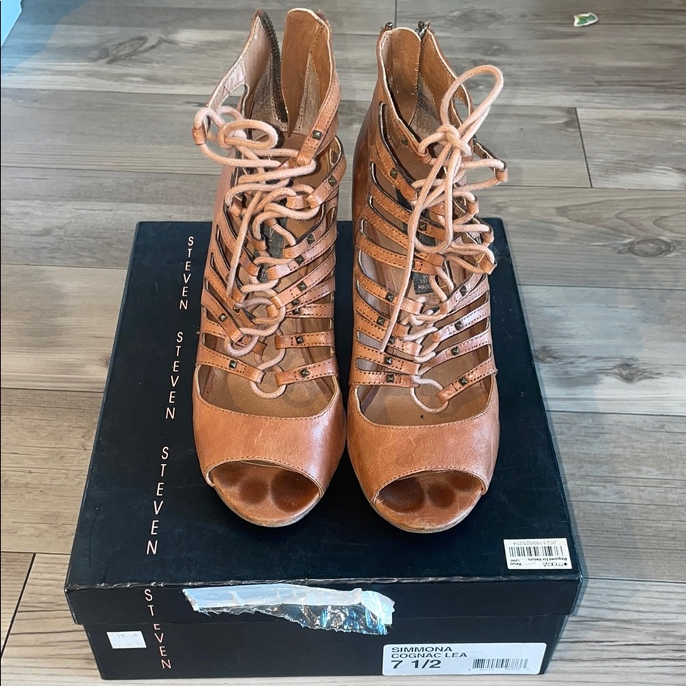 Steven by Steve Madden Simmona Leather Lace Up Platform Wedges in Cognac